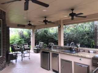 Outdoor Kitchen